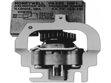 Honeywell P658 Surface Mounted Pneumatic/Electric Switch