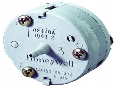 Honeywell RP970A Pneumatic Capacity Relay
